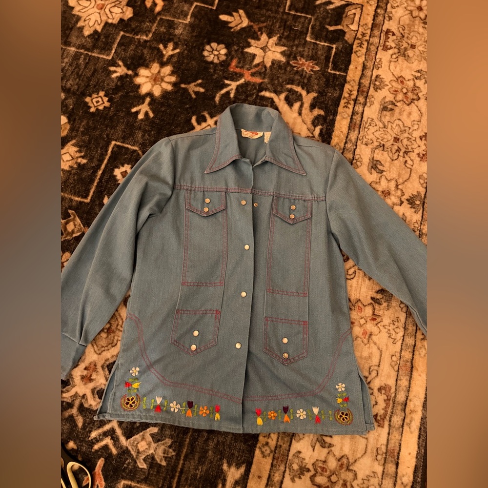 Vintage Blanquita denim hand embroidered pearl snap shirt jacket.